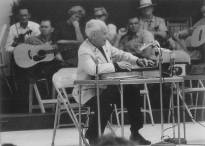 Performance by John Jacob Niles at Outdoor Folk Festival; Cincinnati, Ohio; Grauman Marks