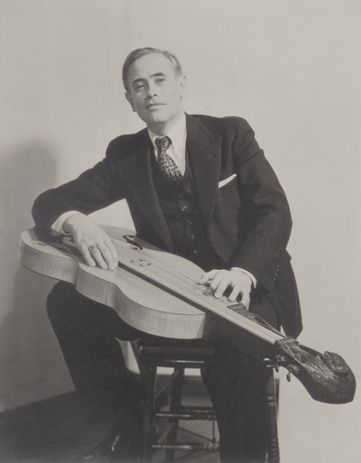 John Jacob Niles with dulcimer; J.A. Glen, Albany, New York