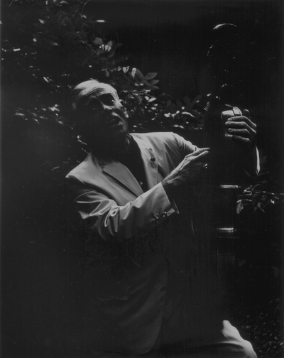 John Jacob Niles with dulcimer, Boot Hill Farm; Eugene Meatyard