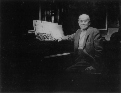 John Jacob Niles posed at piano; Boot Hill Farm; Jack Cobb