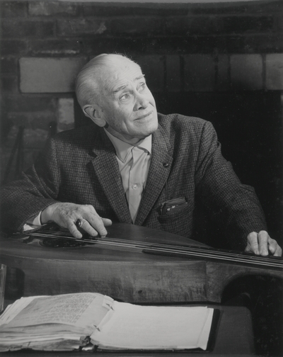 John Jacob Niles with dulcimer; Boot Hill Farm; Adam Pepiot Studios; Lexington, KY