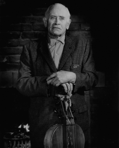 John Jacob Niles with dulcimer, Boot Hill Farm; Adam Pepiot Studio; Lexington, KY