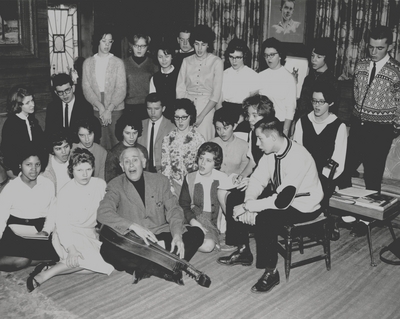 John Jacob Niles with students from Flemingsburg, KY; Boot Hill Farm; Jack Cobb