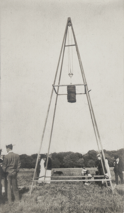 Launching tower of Orville Wright's airship; Fort Meyer; Washington, D.C.; Paul Thompson