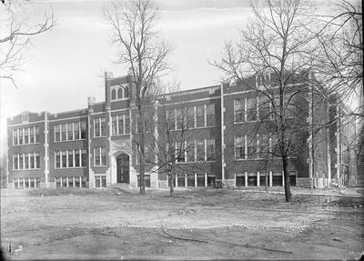 exterior of Lexington High School building