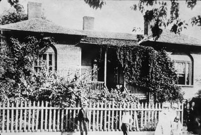 Gist House - Note on slide: Maxwell and Mill Streets