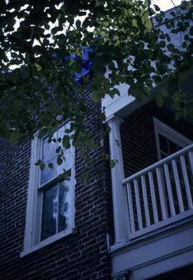 John Wesley Hunt House (Hunt - Morgan House) - Note on slide: South west corner of upper gallery