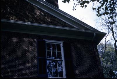 John Wesley Hunt House (Hunt - Morgan House) - Note on slide: North corner of front pediment