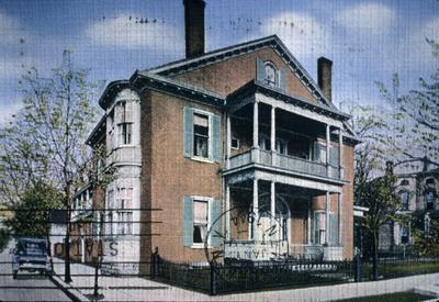 John Wesley Hunt House (Hunt - Morgan House) - Note on slide: 1940s post card