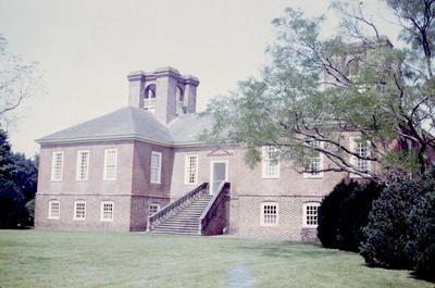 Stratford Hall - Note on slide: Thomas Lee