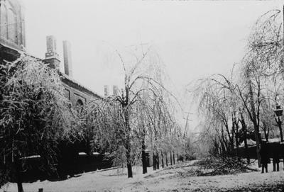 First Presbyterian House - Note on slide: Broadway at Second Street