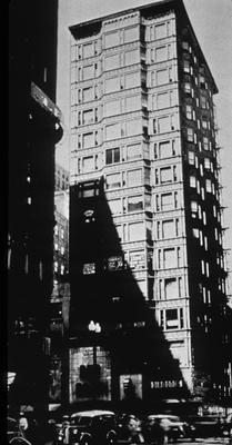 Reliance Building - Note on slide: Gideon / Space, Time and Architecture