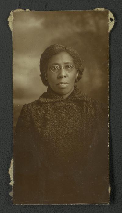 Portrait of an unidentified black woman