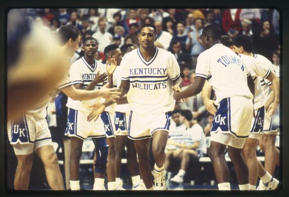 Reggie Hanson entrance, UK vs. Auburn