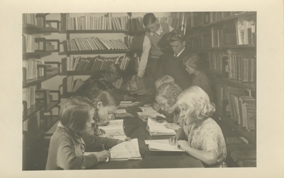 Student in library.  