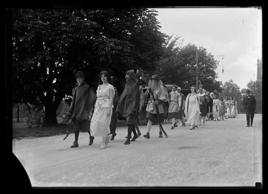 Pageant, procession of actor