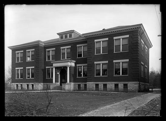 Norwood Hall, Mining Building, front right side