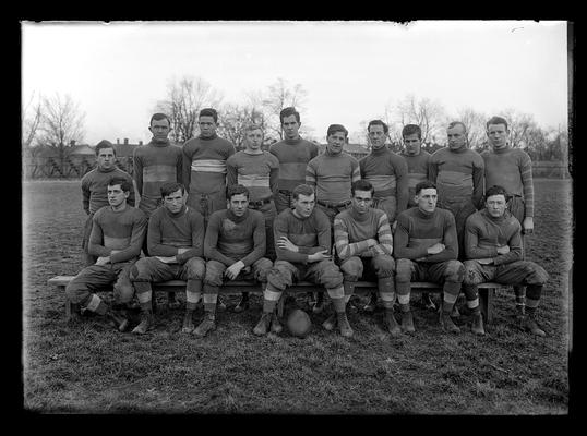 Football team at end of season