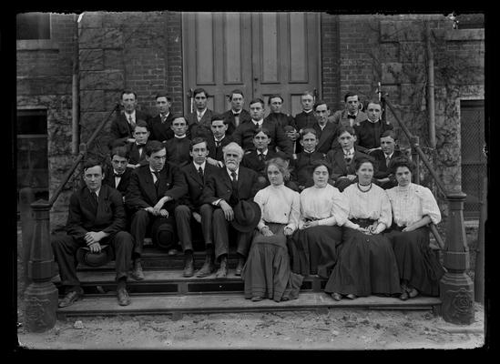 Math, Professor White's calculus class of 1906-1907