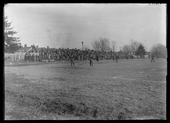 Field, Thanksgiving game 1907