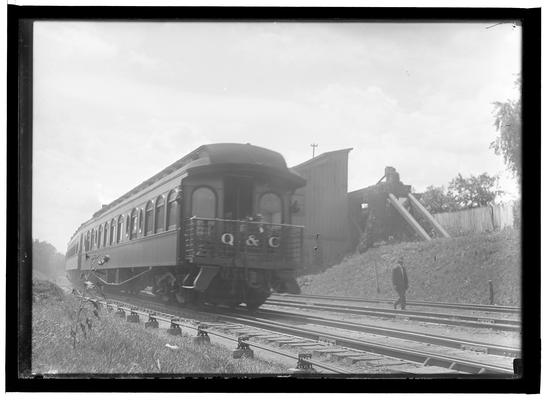 Passenger car