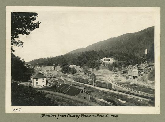 Title handwritten on photograph mounting: Jenkins from County Road