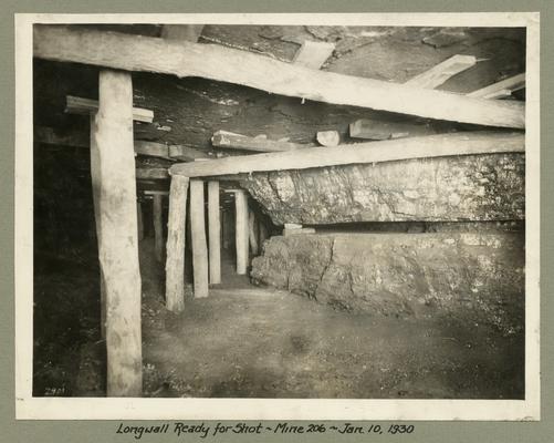 Title handwritten on photograph mounting: Longwall Ready for Shot in No. 206 Mine