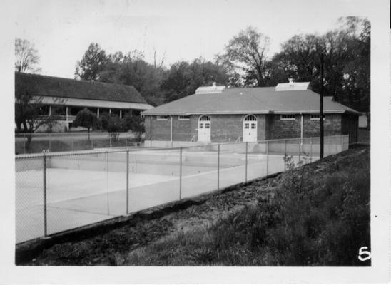 Henderson swimming pool and bathhouse