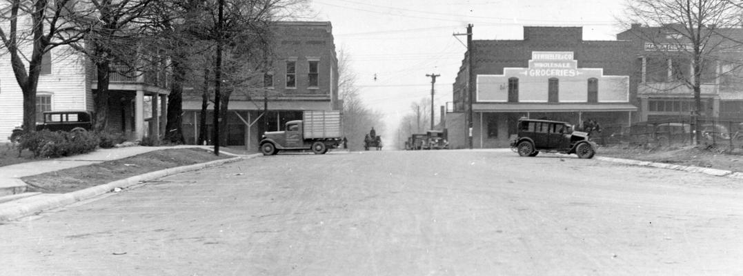 Project #921 District 1: The construction of asphalt streets in a section of Marion, KY. Marion is the county seat. Asphalt surface on Elm Street. View photographed December 17, 1936