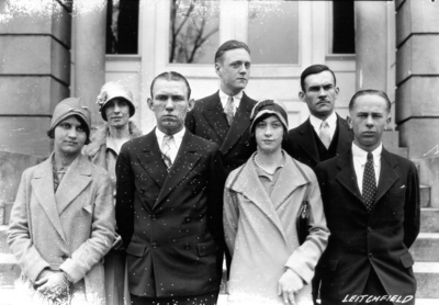Unidentified high school students from Leitchfield, Kentucky visiting the University, standing in front of Miller Hall