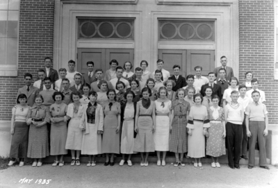 Lexington High School (forerunner of Henry Clay High School) students