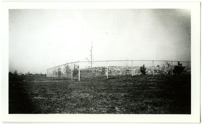 Fence at Traveler's Rest burial site