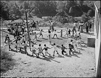 Recess in colored grade school.  Wheelwright, Floyd County, KY. 9/26/46