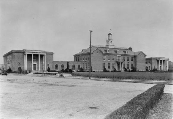 Education Buildings / Taylor Hall