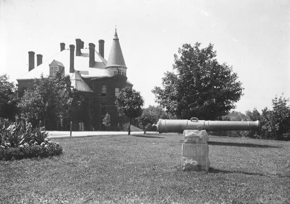 Cannon, captured by the United States forces from Spain during the Spanish - American War, the city of Lexington, Kentucky gave the cannon to the university in 1903, historically the cannon has been the object of numerous pranks