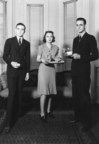 Alma Magna Mater members, William Gaines Bryson, Mary Virginia Bryson and Arthur Titus Bryson, Jr., 1943