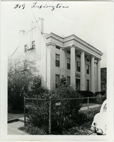 319 Lexington. Built by John McMurtry for John McGauley after 1850