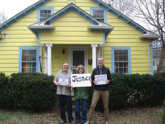 Women's March in Lexington, Kentucky, photographs taken by Diane Arnson Svarlien