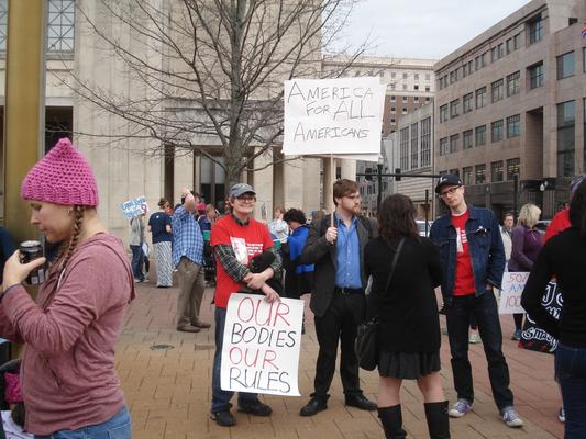 Women's March in Lexington, Kentucky, photographs taken by Diane Arnson Svarlien