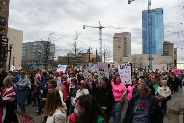 Women's March in Lexington, Kentucky, photographs taken by Tracy Oberc