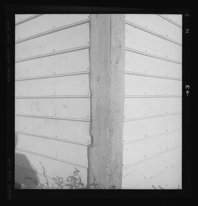 Tavern at the midway point of the Old Frankfort Pike, Woodford County, Kentucky