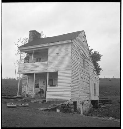 Samuel Hutton Log House, Mrs. William Collins, Clifton Road, Anderson County, Kentucky