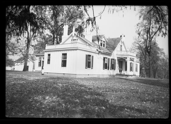 Thompson Place near Paris, Kentucky in Bourbon County