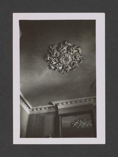 355 South Broadway. John Gatz house. Interior lighting fixture. Lexington, Kentucky