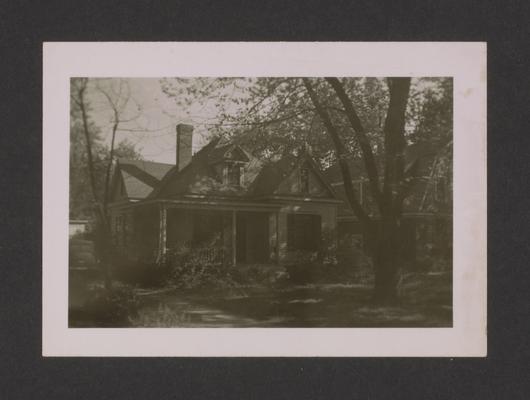 Linden Walk, Lexington, Kentucky