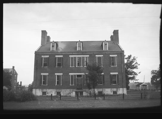 Shaker house near Auburn, Kentucky in Logan County