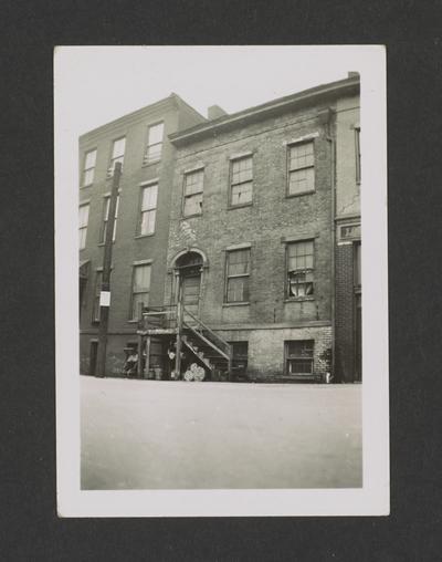 West Walnut Street near 1st Street, Louisville, Kentucky in Jefferson County