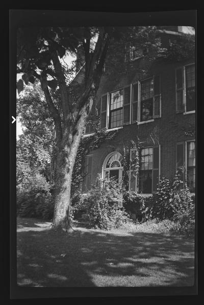 Wickland, 550 Bloomfield Road, Bardstown, Kentucky in Nelson County