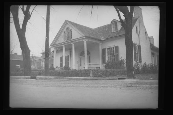 House in Versailles, Kentucky in Woodford County