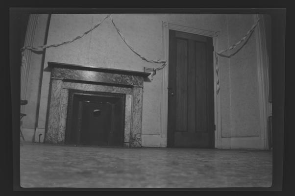 Northwest bedroom of the main block at the Francis Key Hunt House